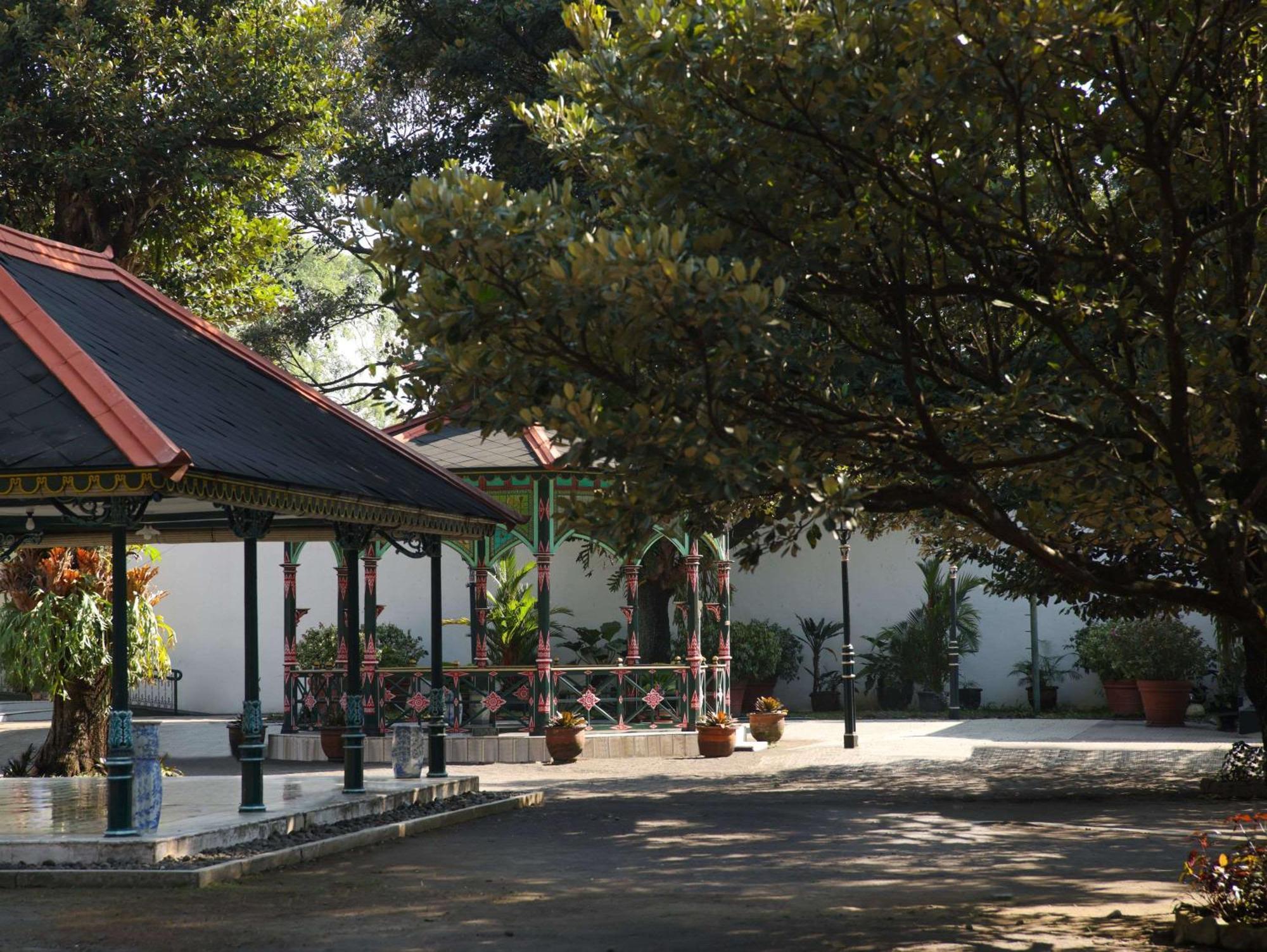 Hotel Garrya Bianti Yogyakarta Sleman  Exterior foto